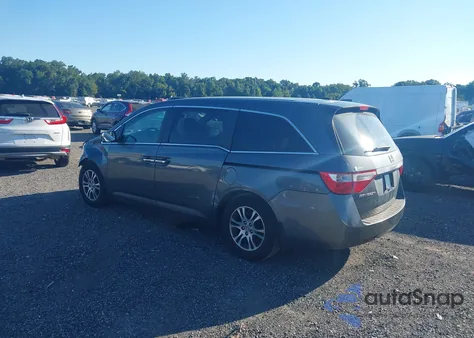 2013 Honda Odyssey Ex-L from USA, damaged, VIN 5FNRL5H68DB005152